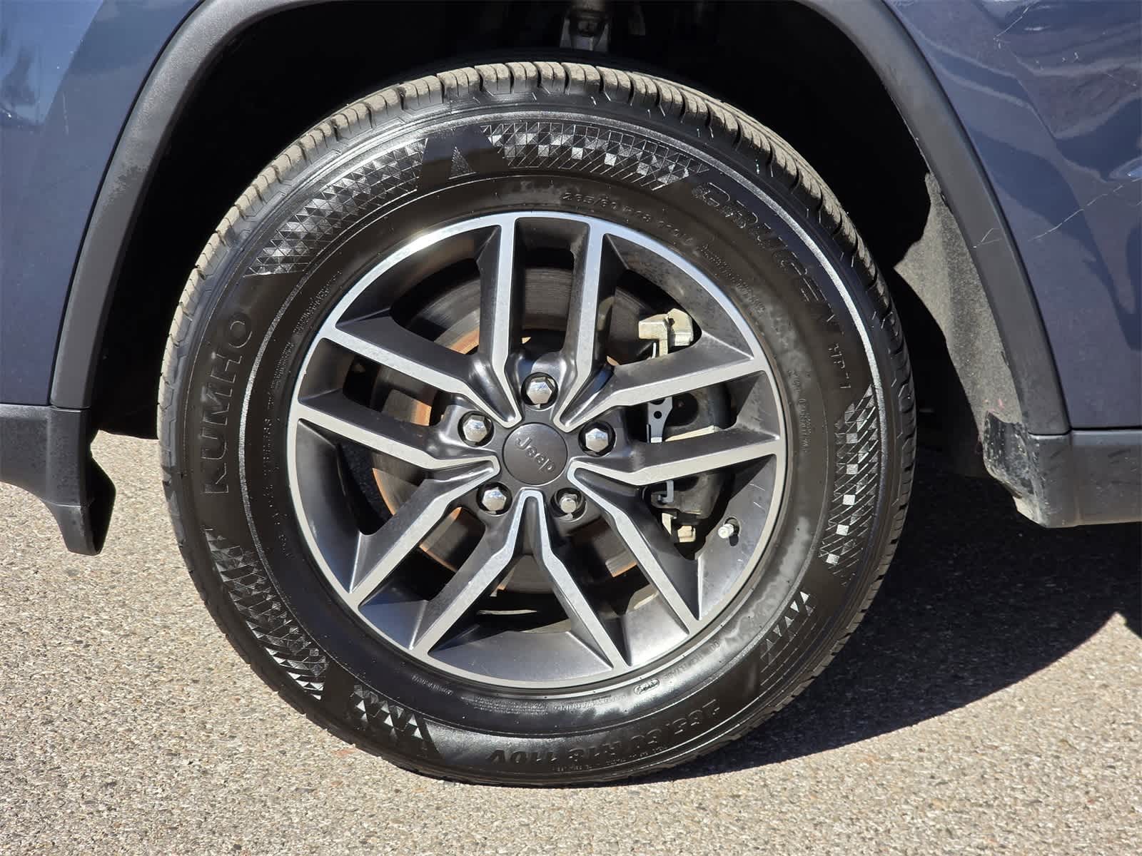 Thumbnail: 2021 Jeep Grand Cherokee - 5