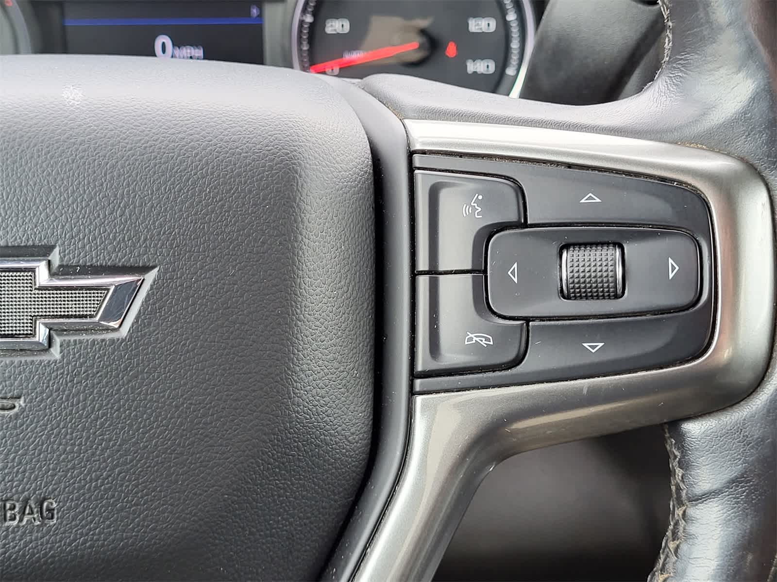 Thumbnail: 2020 Chevrolet Silverado 1500 - 25