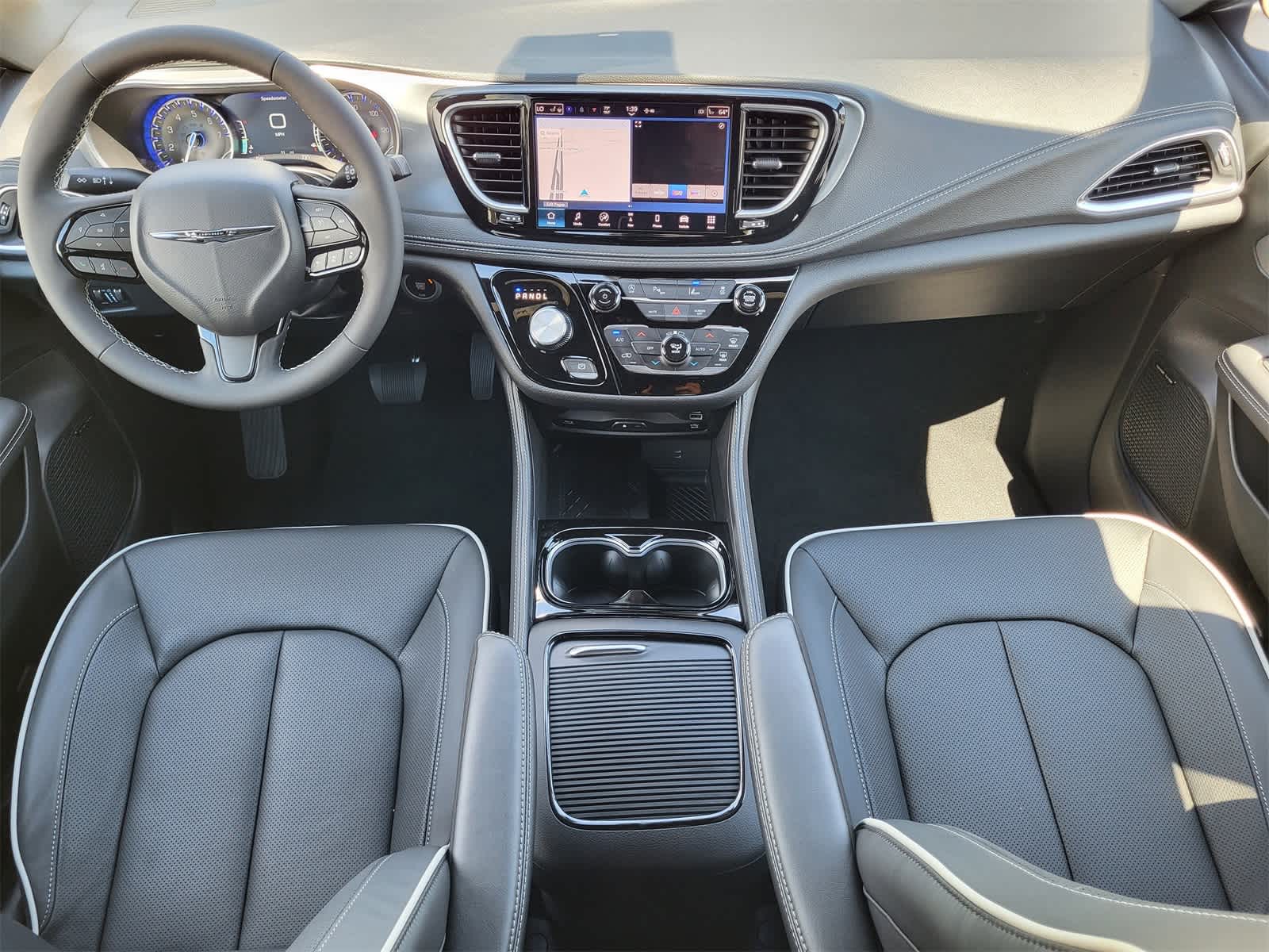 Thumbnail: 2026 Chrysler Pacifica - 20