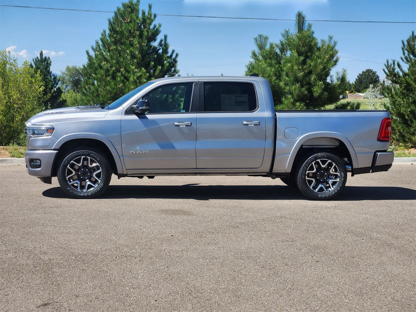 Thumbnail: 2026 RAM 1500 - 4