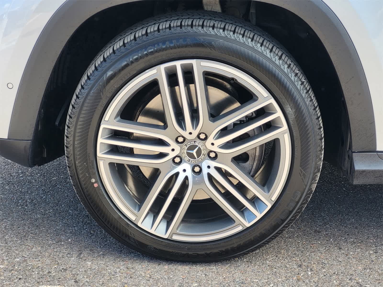 Thumbnail: 2024 Mercedes-Benz GLS - 10