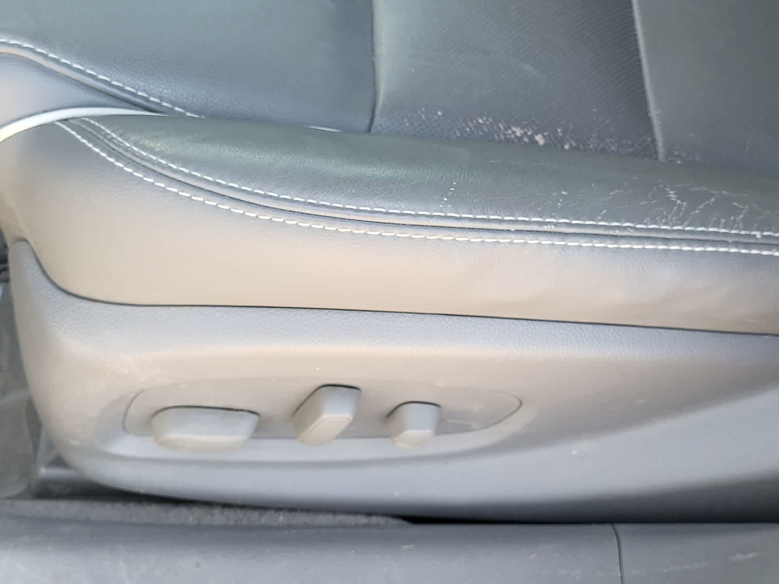 Thumbnail: 2015 Chevrolet Impala - 15