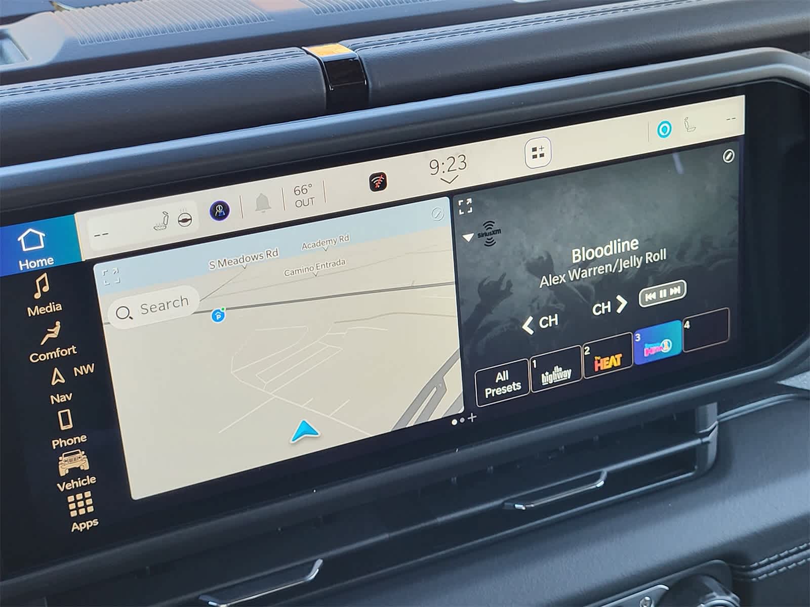 Thumbnail: 2025 Jeep Gladiator - 10