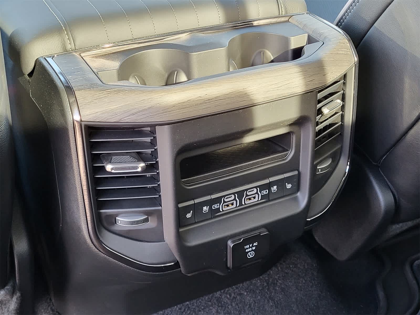 Thumbnail: 2026 RAM 1500 - 20