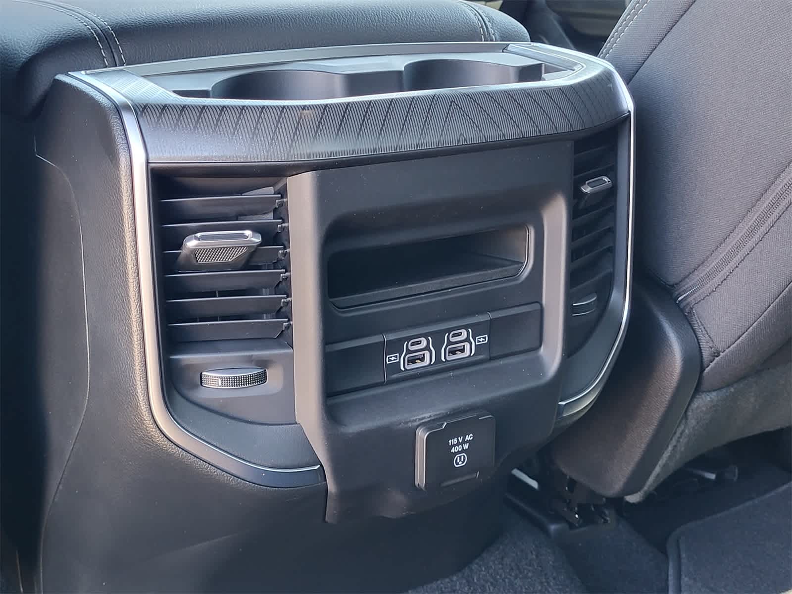 Thumbnail: 2026 RAM 1500 - 19