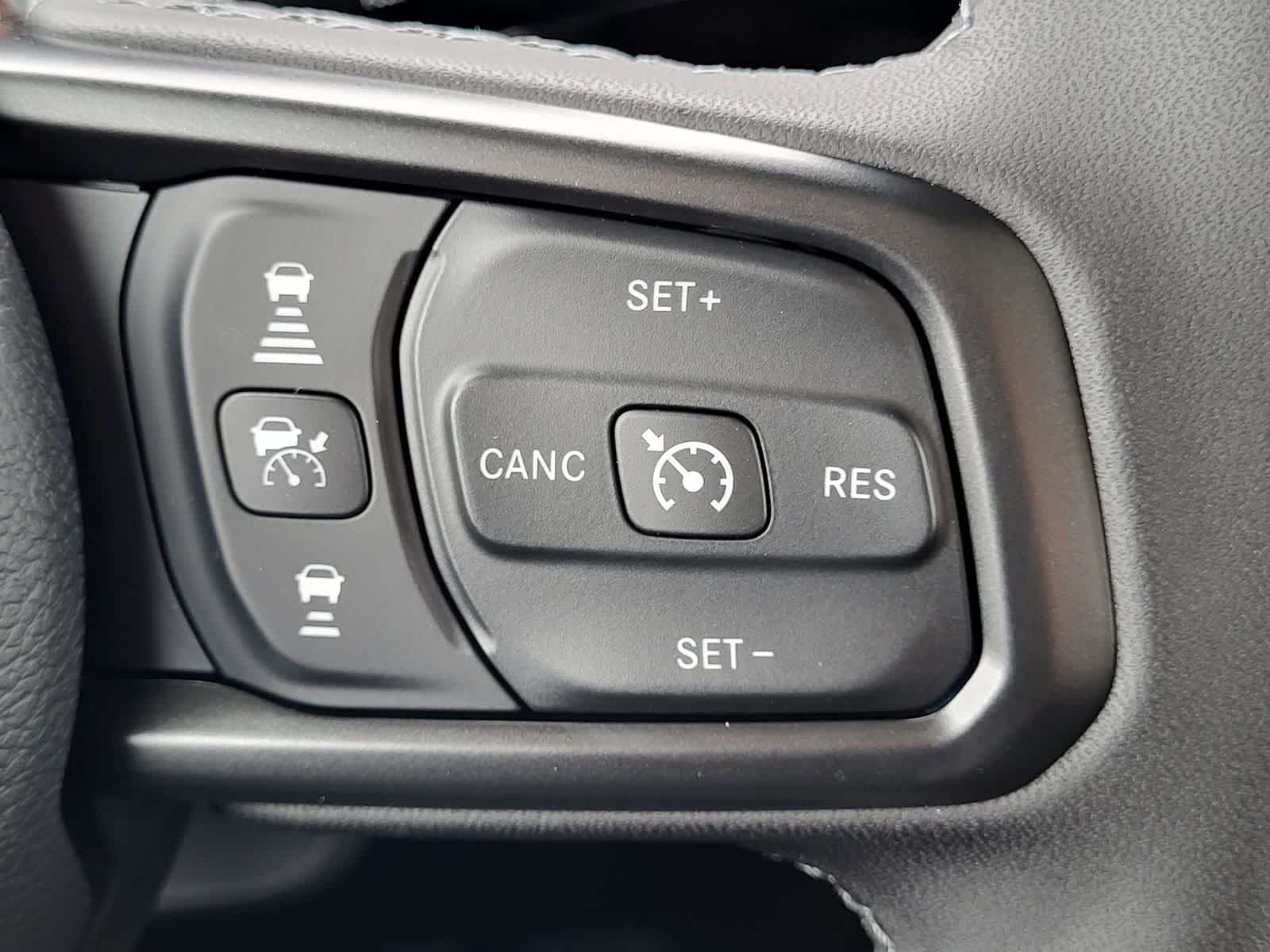 Thumbnail: 2026 Jeep Wrangler - 15