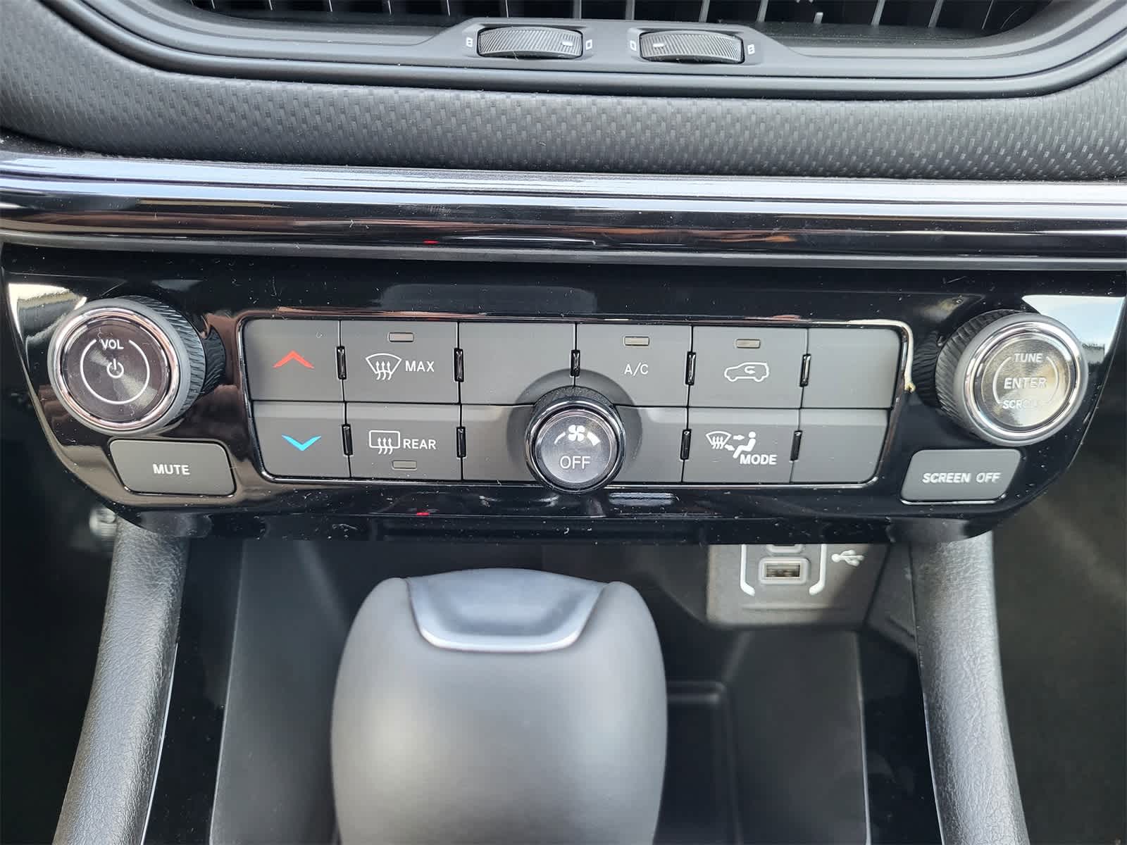 Thumbnail: 2026 Jeep Compass - 14