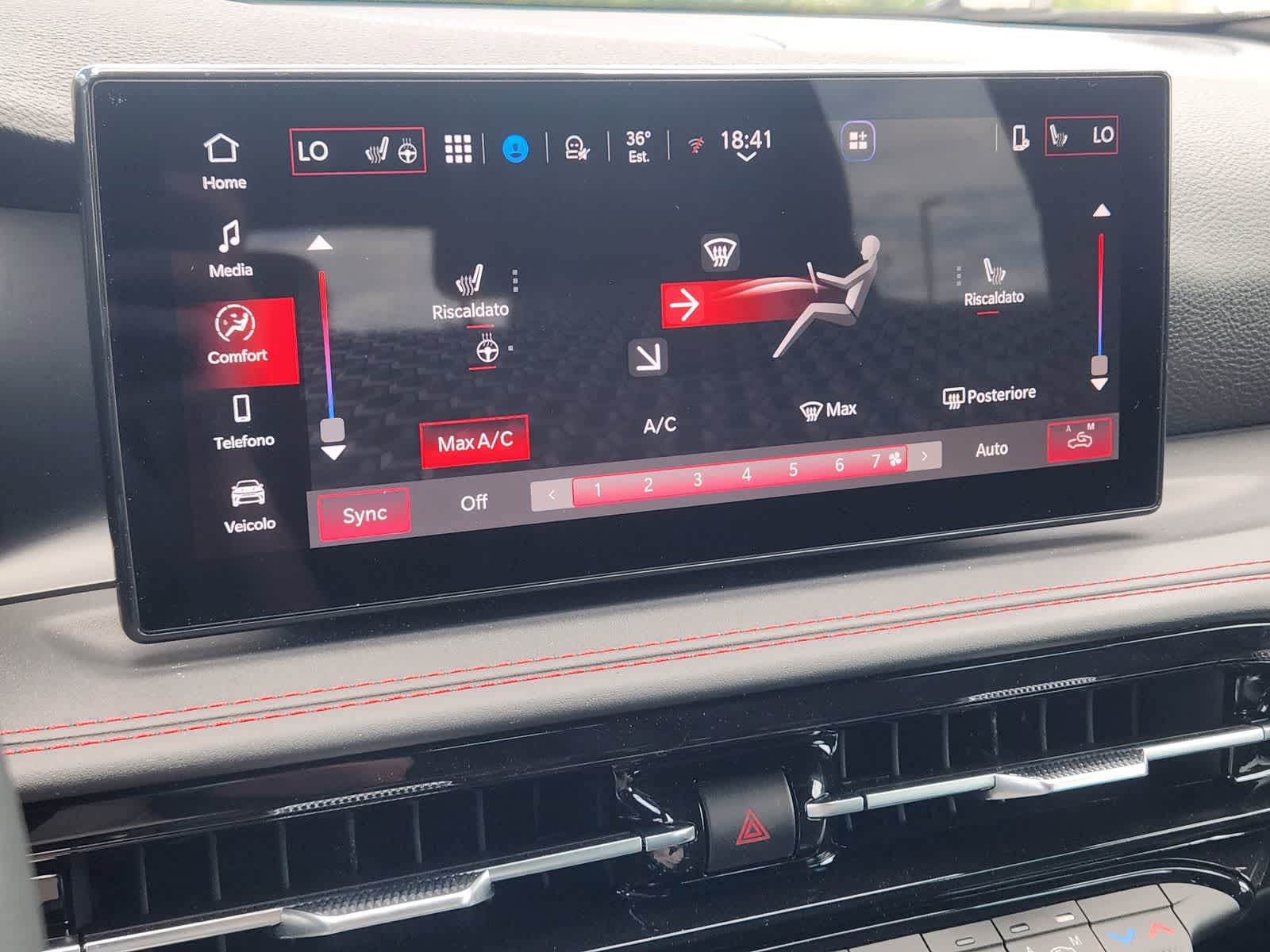 2025 Dodge Hornet GT - Photo 14