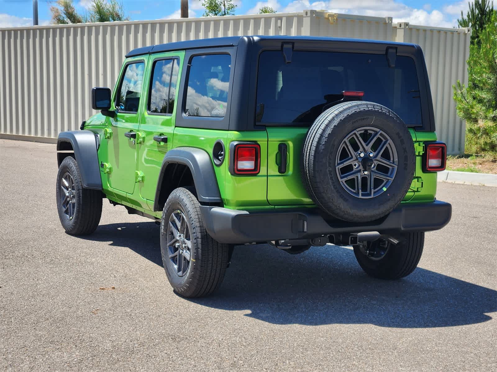 Thumbnail: 2025 Jeep Wrangler - 7