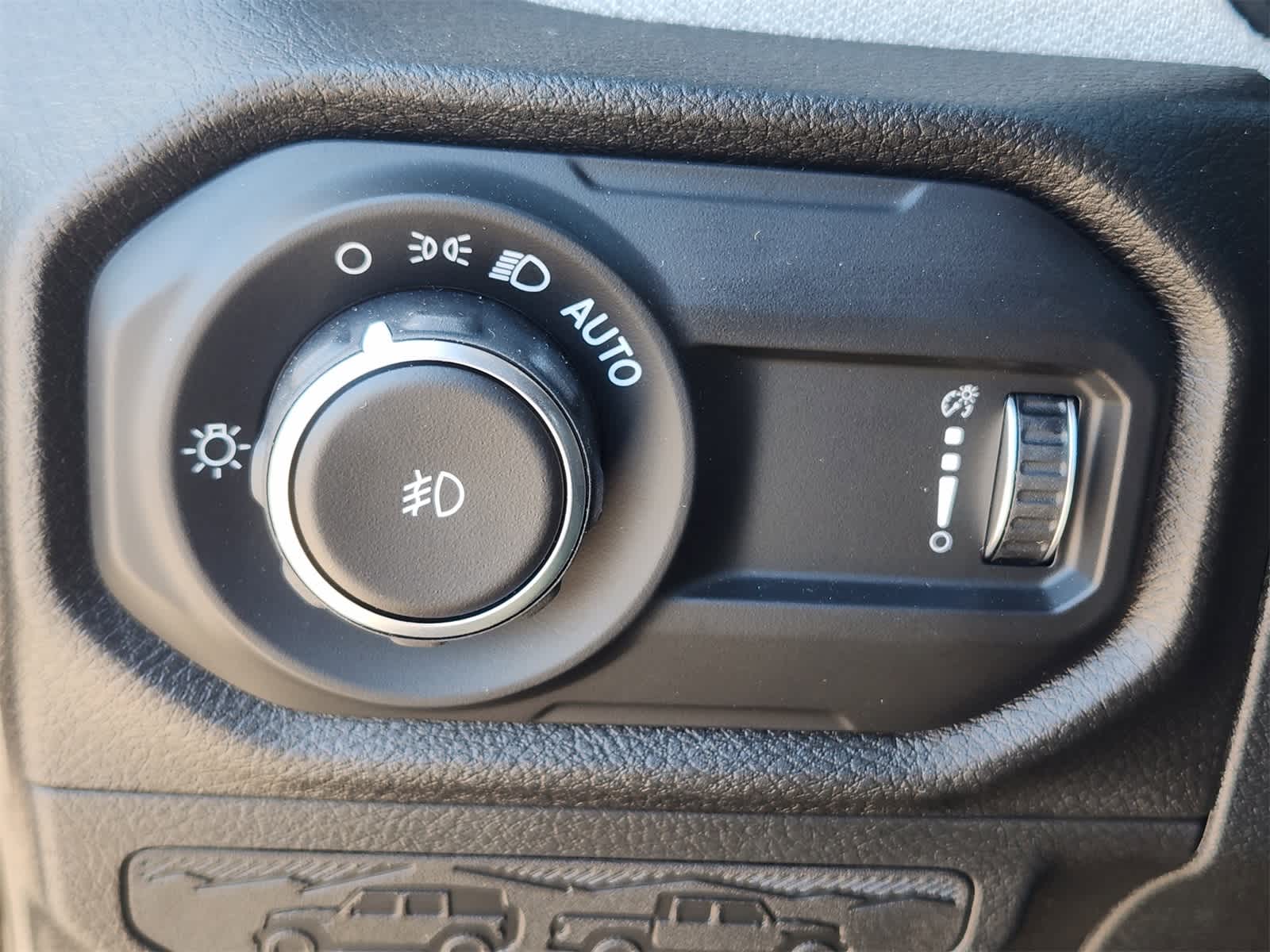 Thumbnail: 2025 Jeep Wrangler - 18