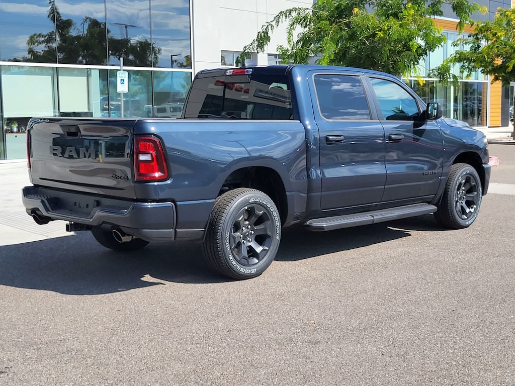 New 2026 Ram 1500 Express Pickup