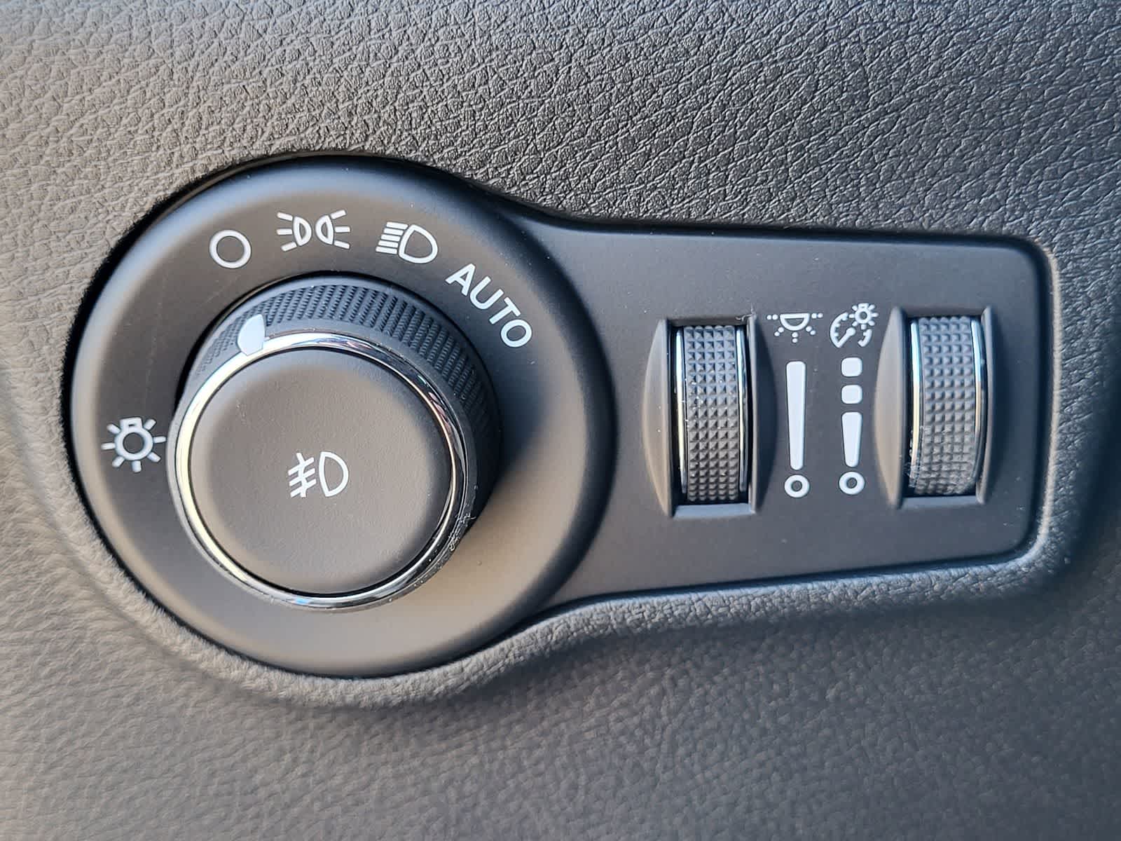 2026 Jeep Compass Altitude - Photo 15