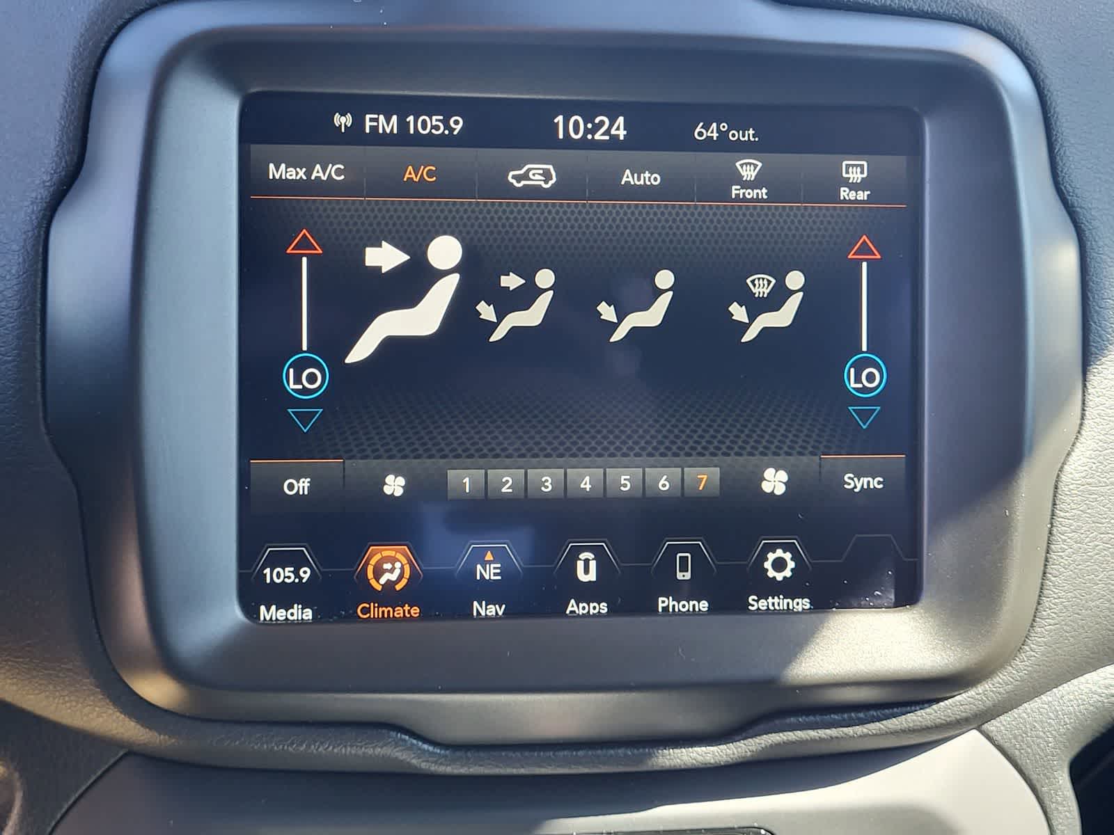 Thumbnail: 2023 Jeep Renegade - 20