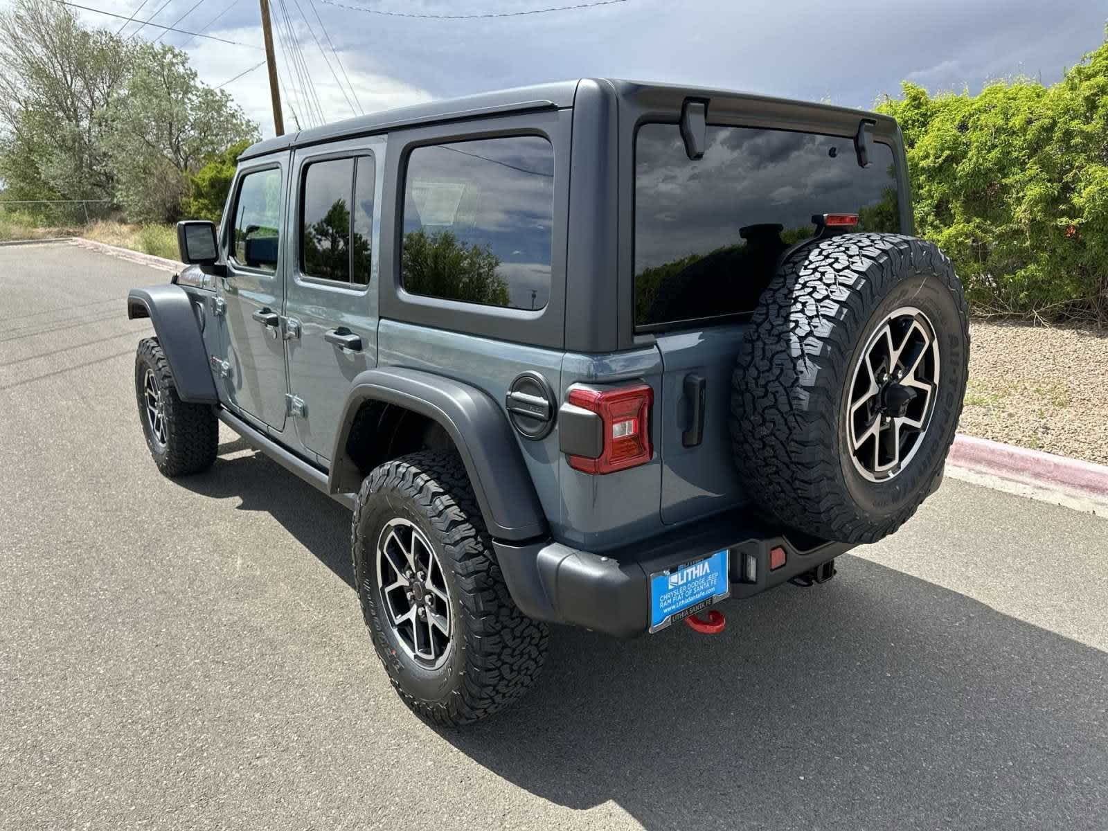 Thumbnail: 2024 Jeep Wrangler - 15