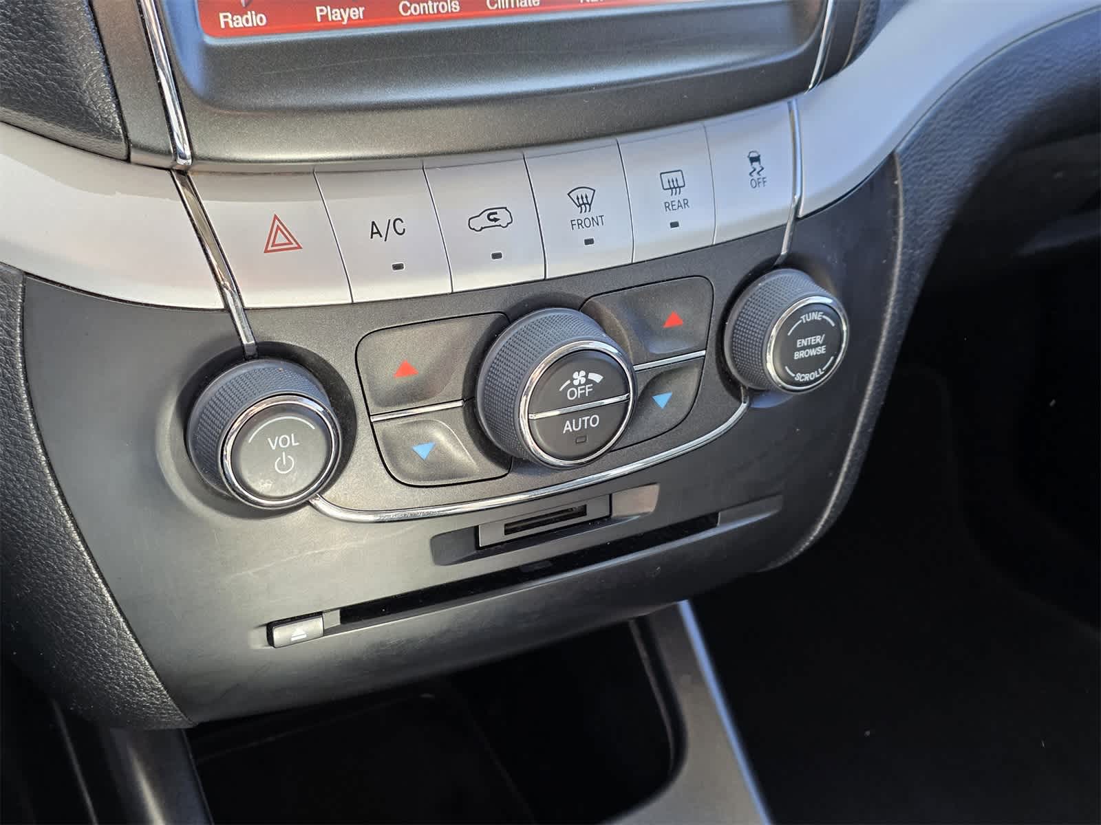 Thumbnail: 2018 Dodge Journey - 21