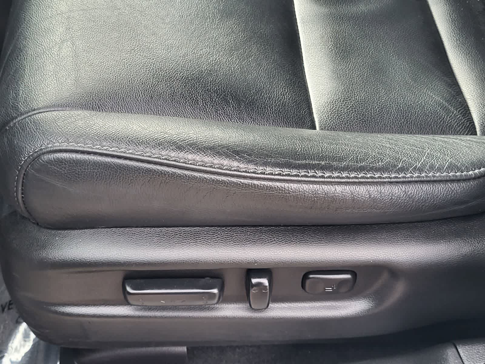 Thumbnail: 2018 Honda Pilot - 13