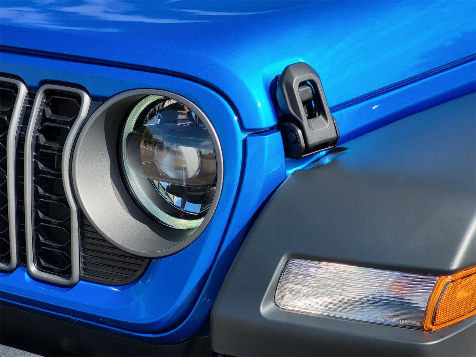 Thumbnail: 2025 Jeep Wrangler - 5