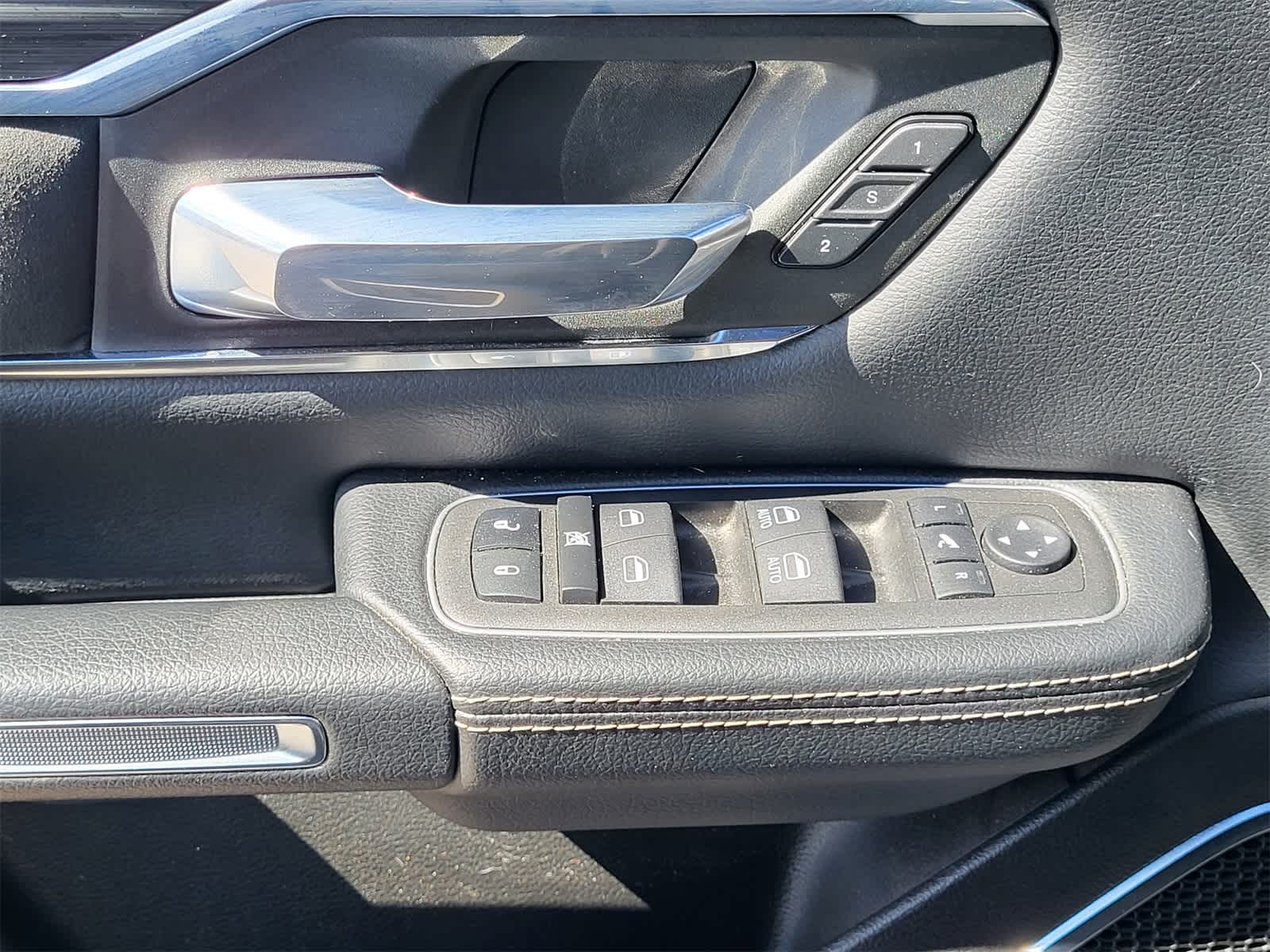 Thumbnail: 2024 RAM 1500 - 13