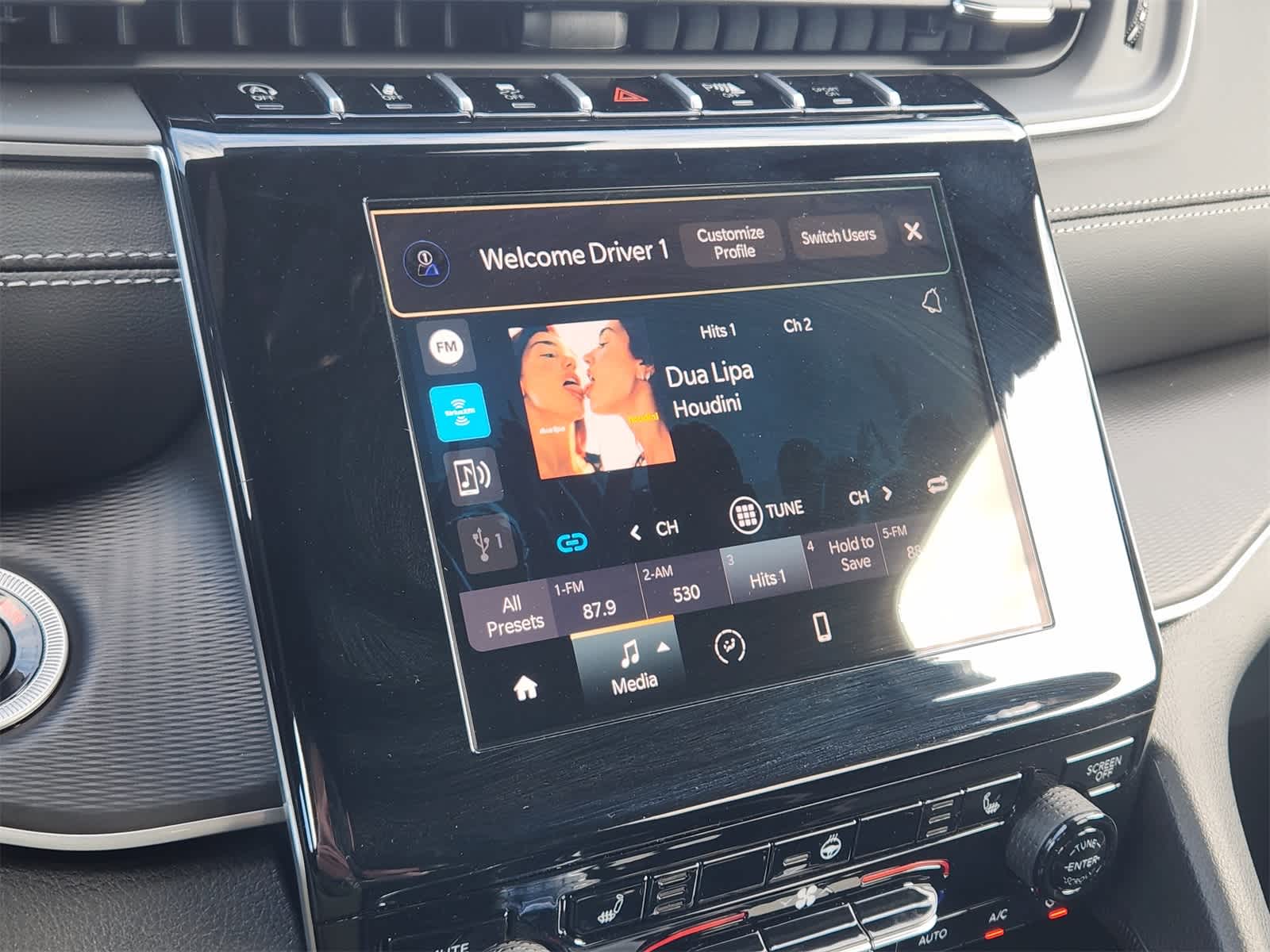 Thumbnail: 2025 Jeep Grand Cherokee - 13