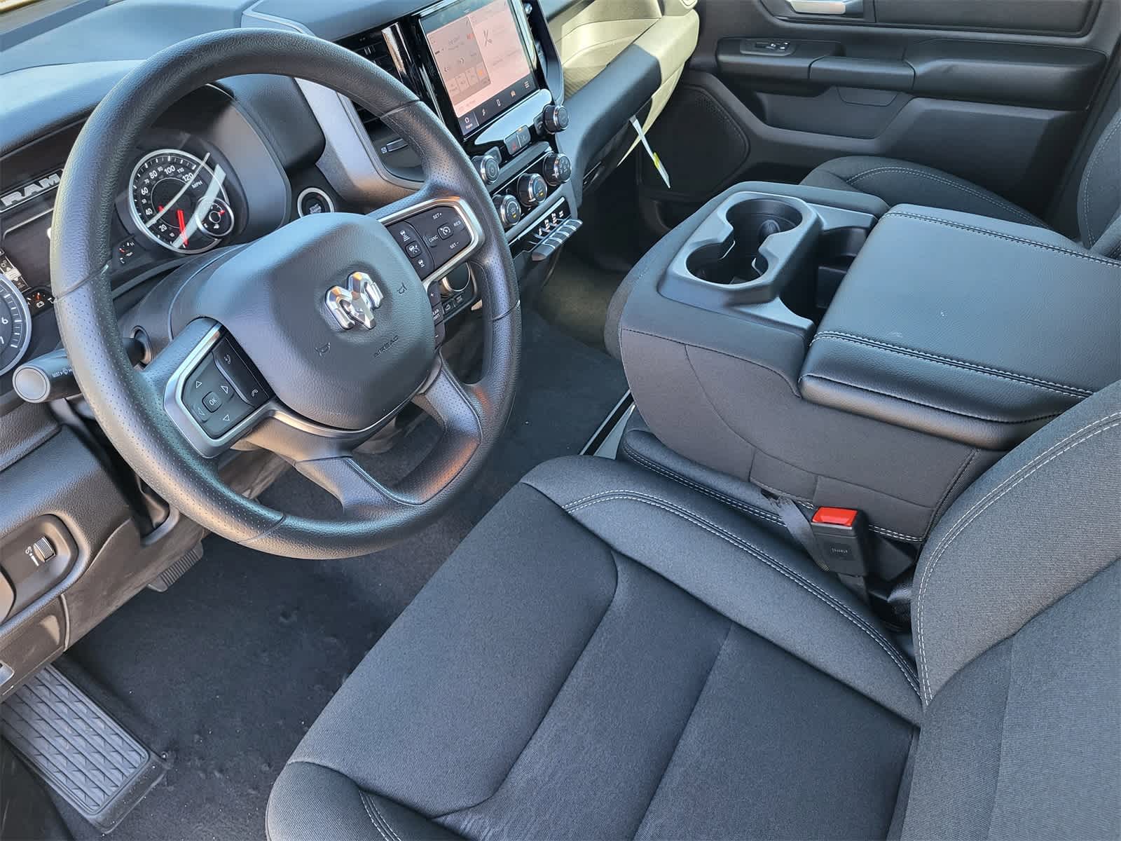 Thumbnail: 2026 RAM 1500 - 10