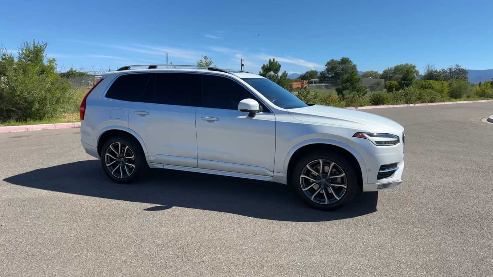 Used 2018 Volvo XC90 Momentum with VIN YV4A22PK0J1194698 for sale in Santa Fe, NM