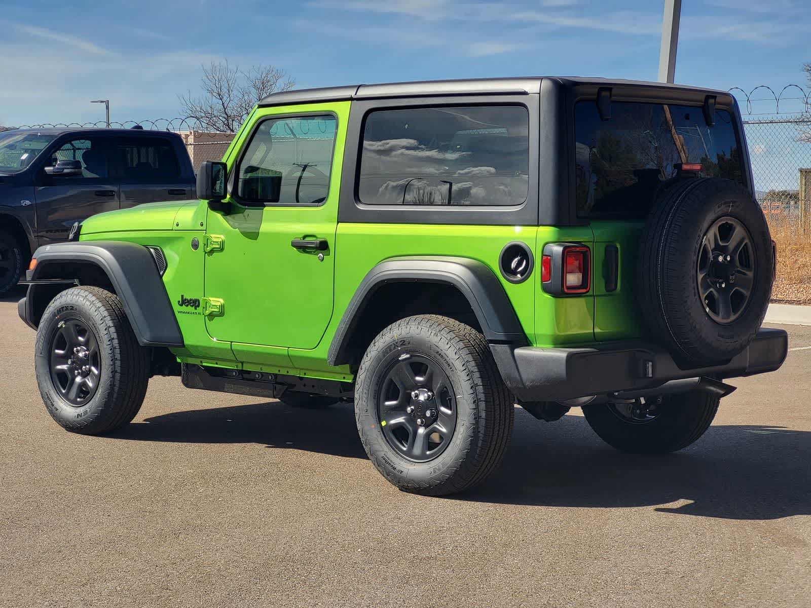 Thumbnail: 2026 Jeep Wrangler - 6