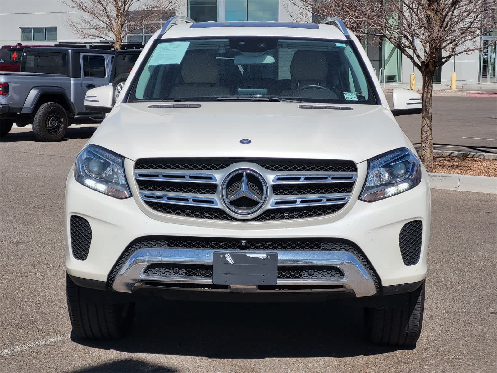 Thumbnail: 2017 Mercedes-Benz GLS - 2