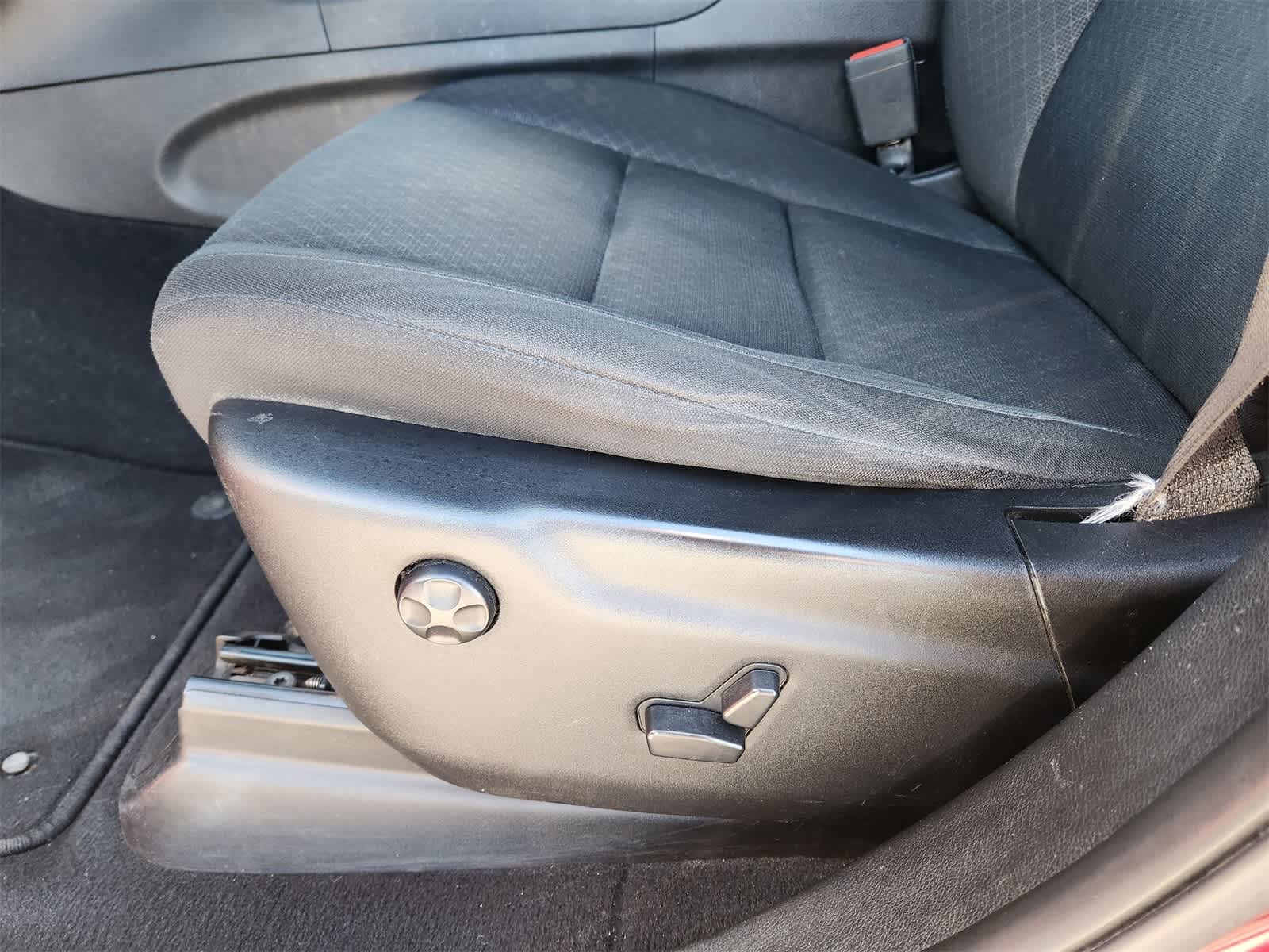 Thumbnail: 2020 Jeep Grand Cherokee - 18