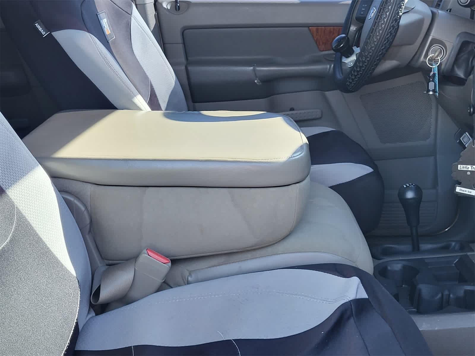 Thumbnail: 2006 Dodge Ram 2500 - 26