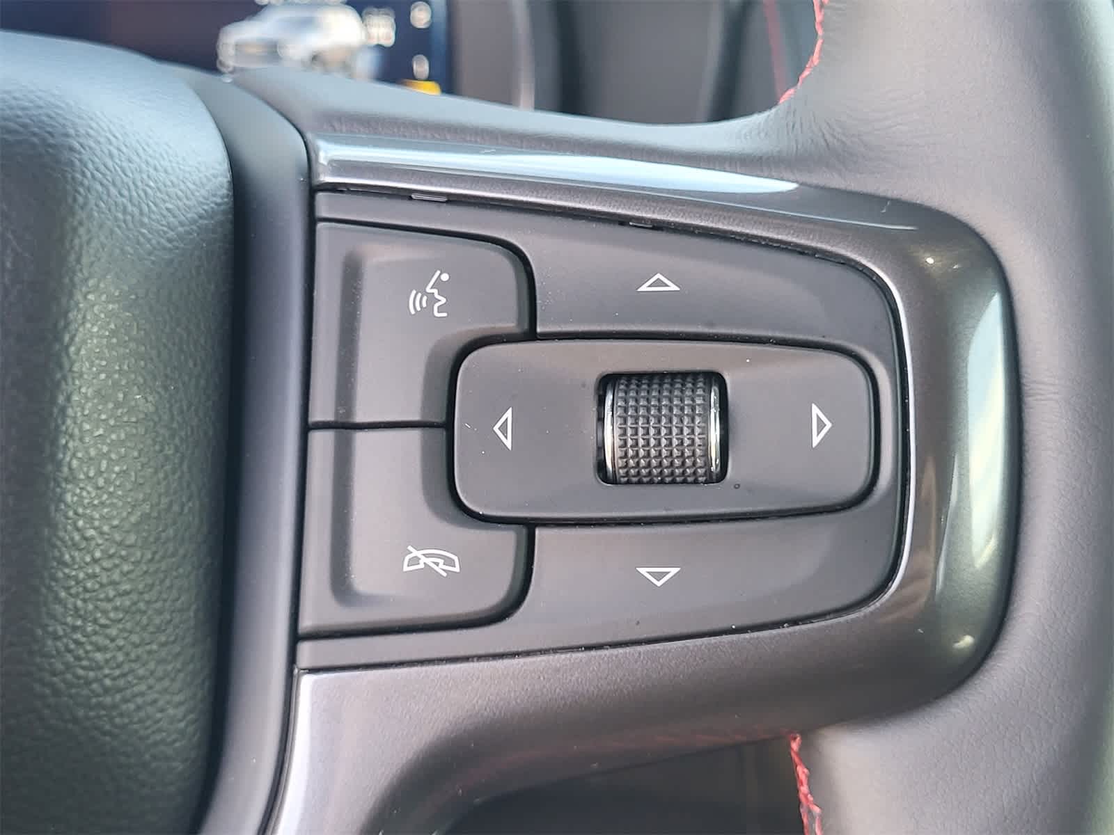 Thumbnail: 2022 Chevrolet Suburban - 18