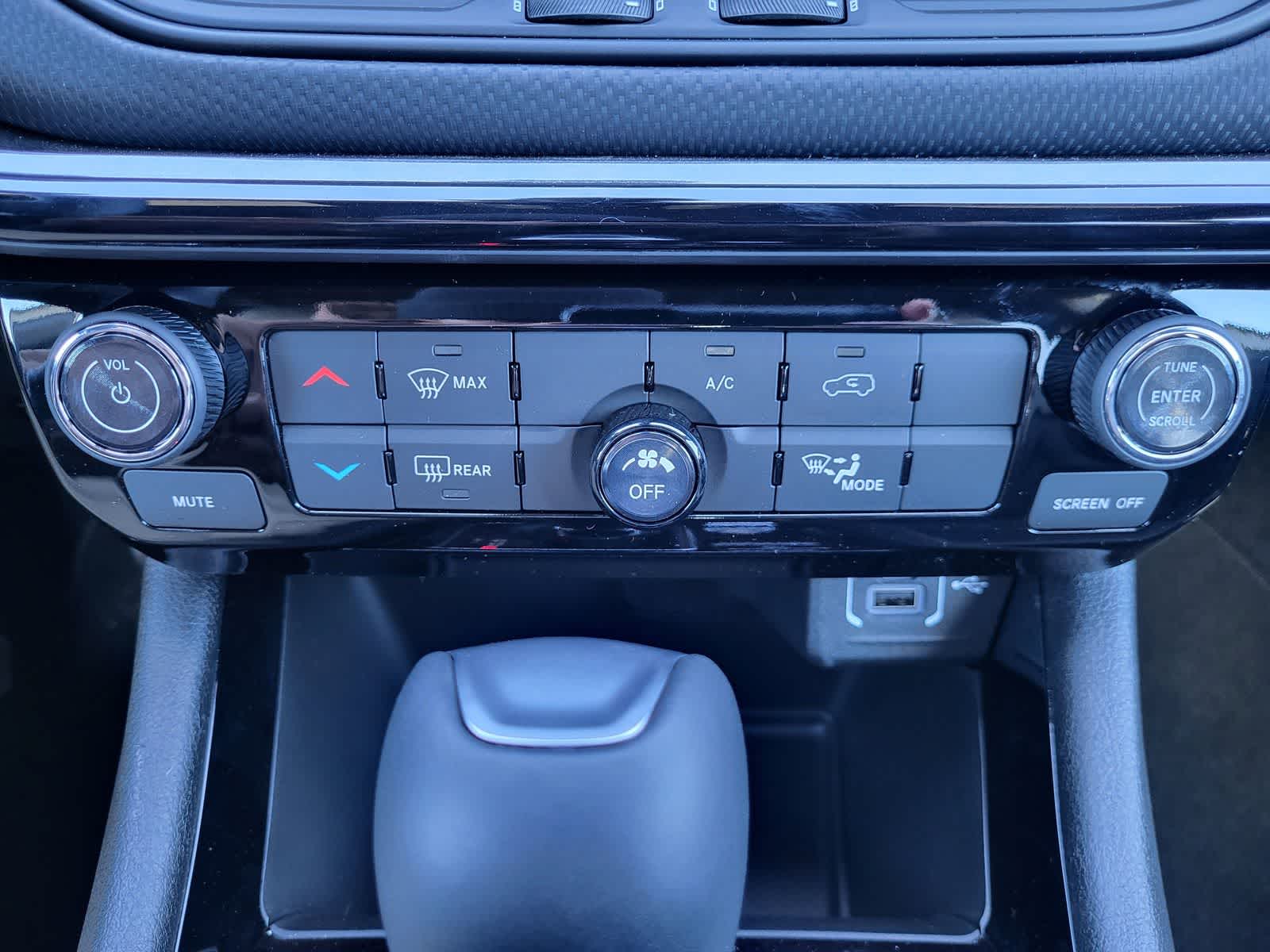 Thumbnail: 2026 Jeep Compass - 14