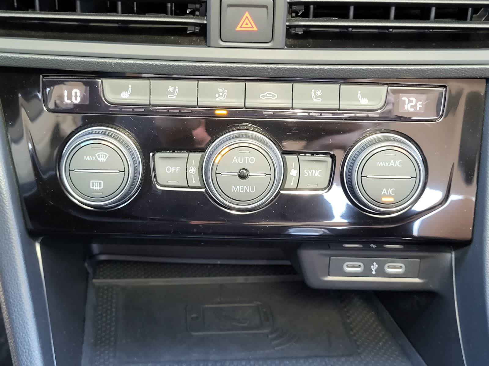 Thumbnail: 2024 Volkswagen Jetta - 19