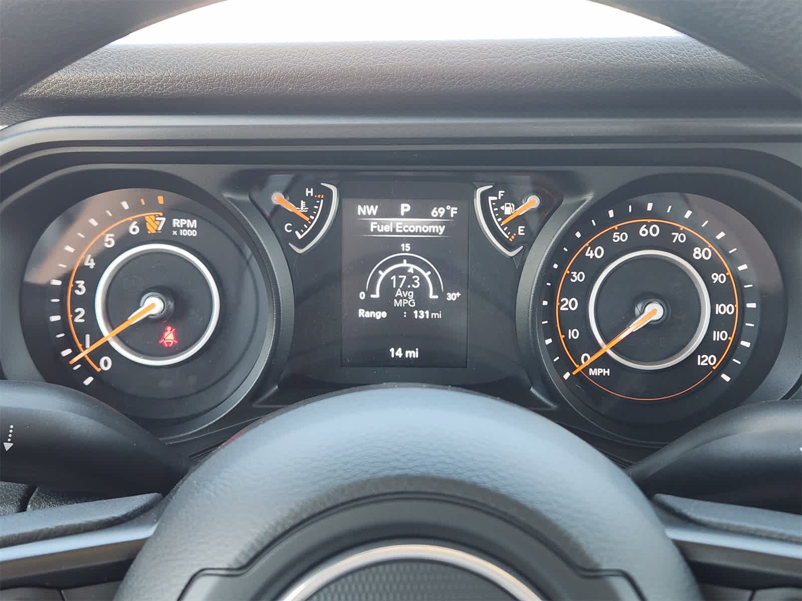 Thumbnail: 2025 Jeep Gladiator - 12