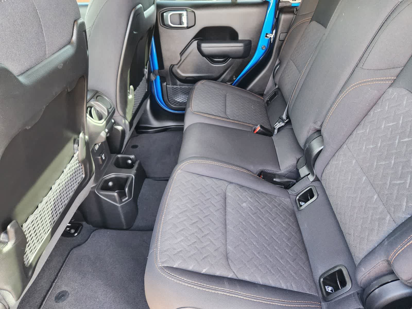 Thumbnail: 2024 Jeep Gladiator - 31