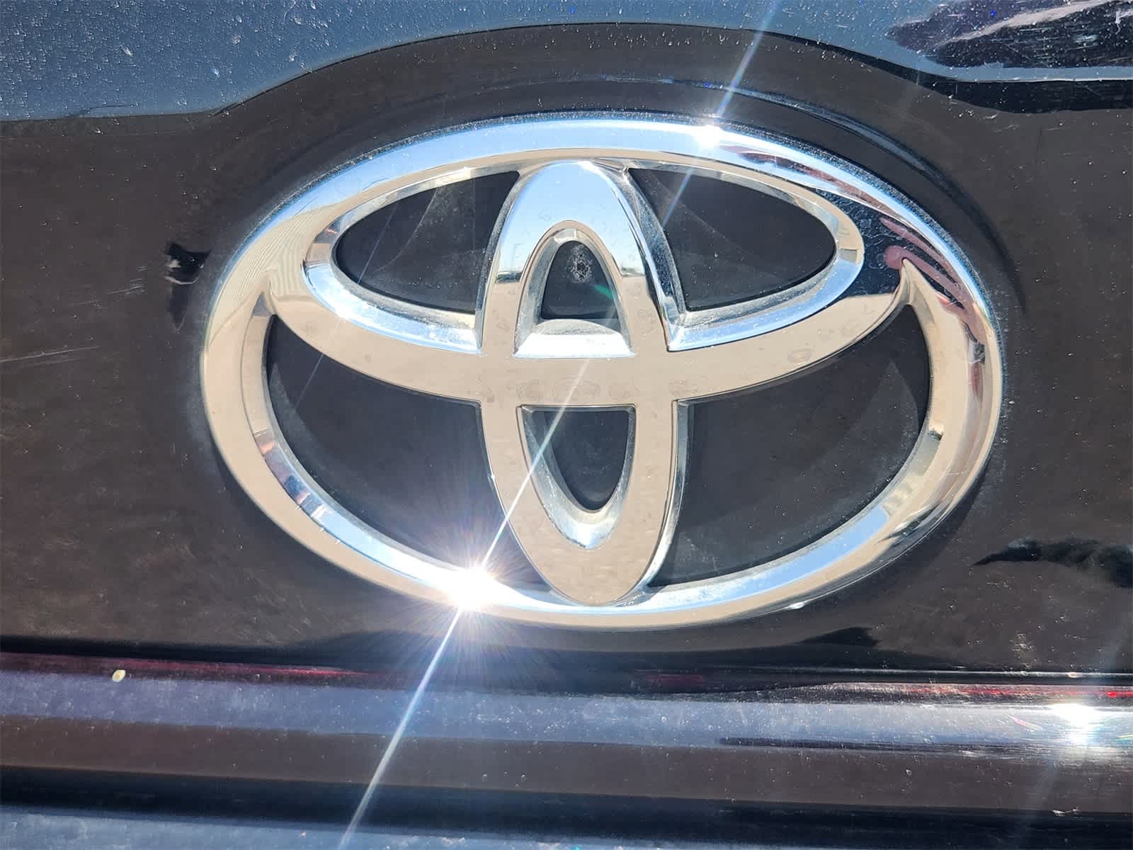Thumbnail: 2024 Toyota Corolla - 12