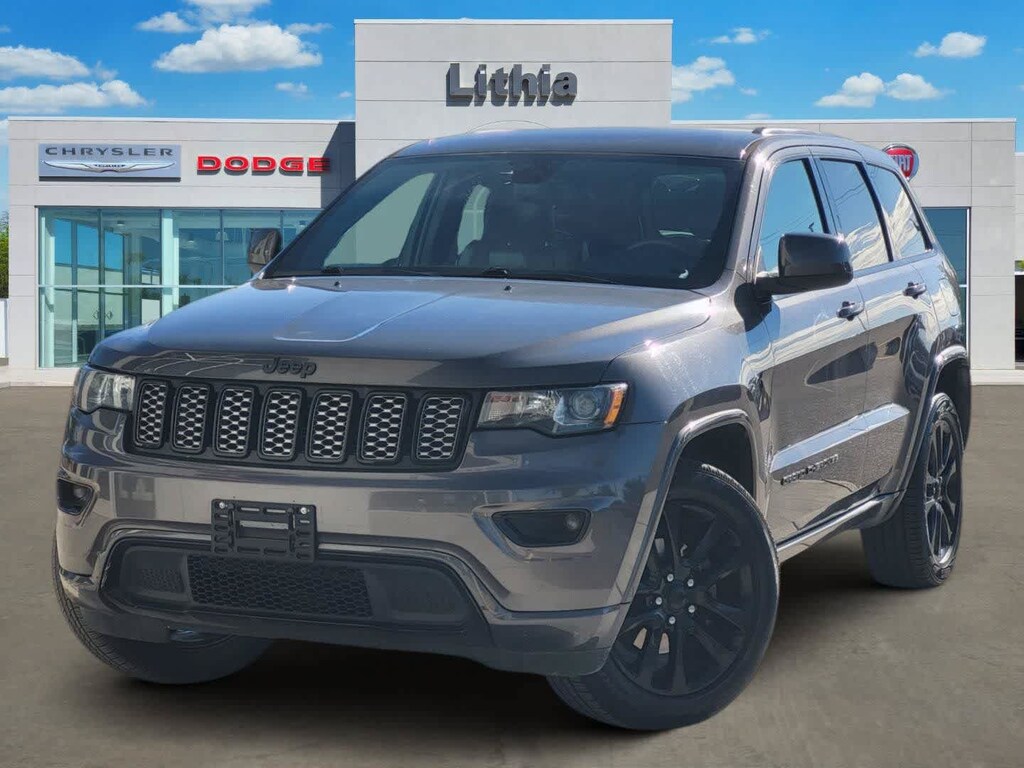 Used 2017 Jeep Grand Cherokee Laredo 4x4 SUV