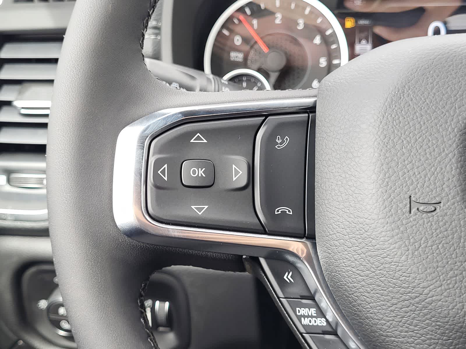 Thumbnail: 2026 RAM 1500 - 13