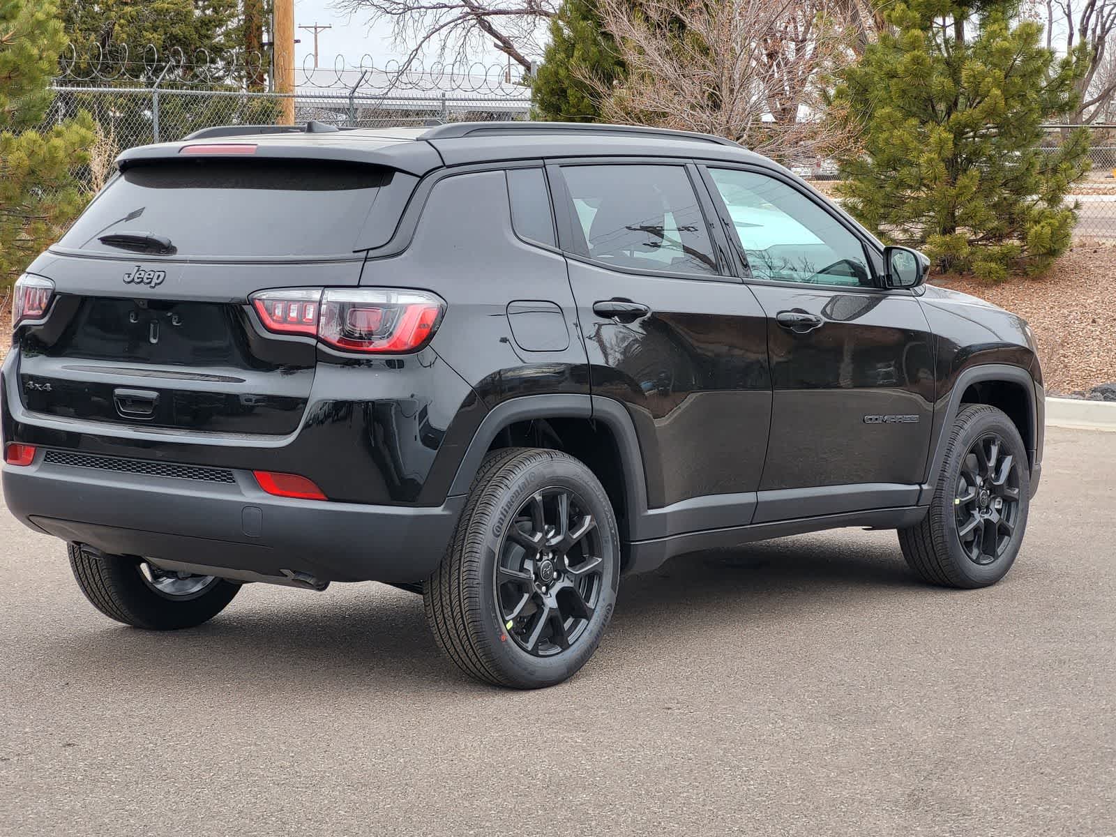 Thumbnail: 2026 Jeep Compass - 4