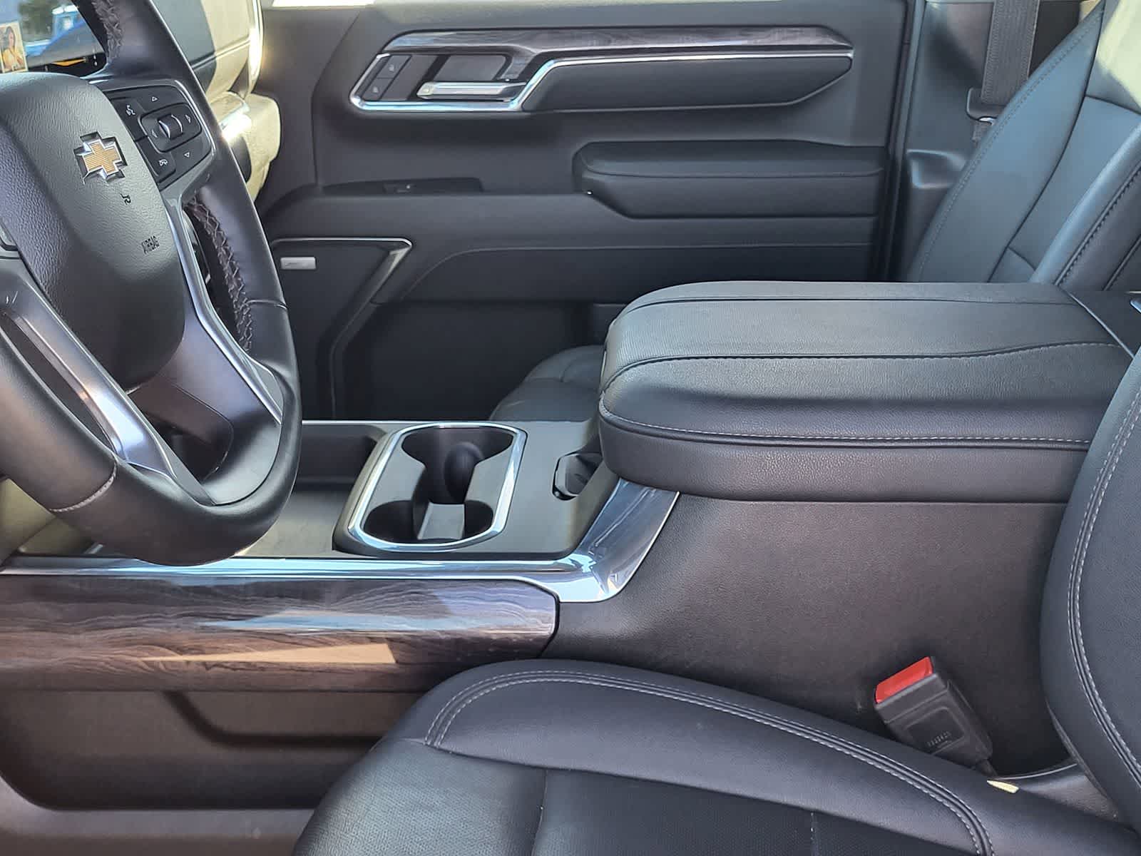 Thumbnail: 2024 Chevrolet Silverado 2500 - 28