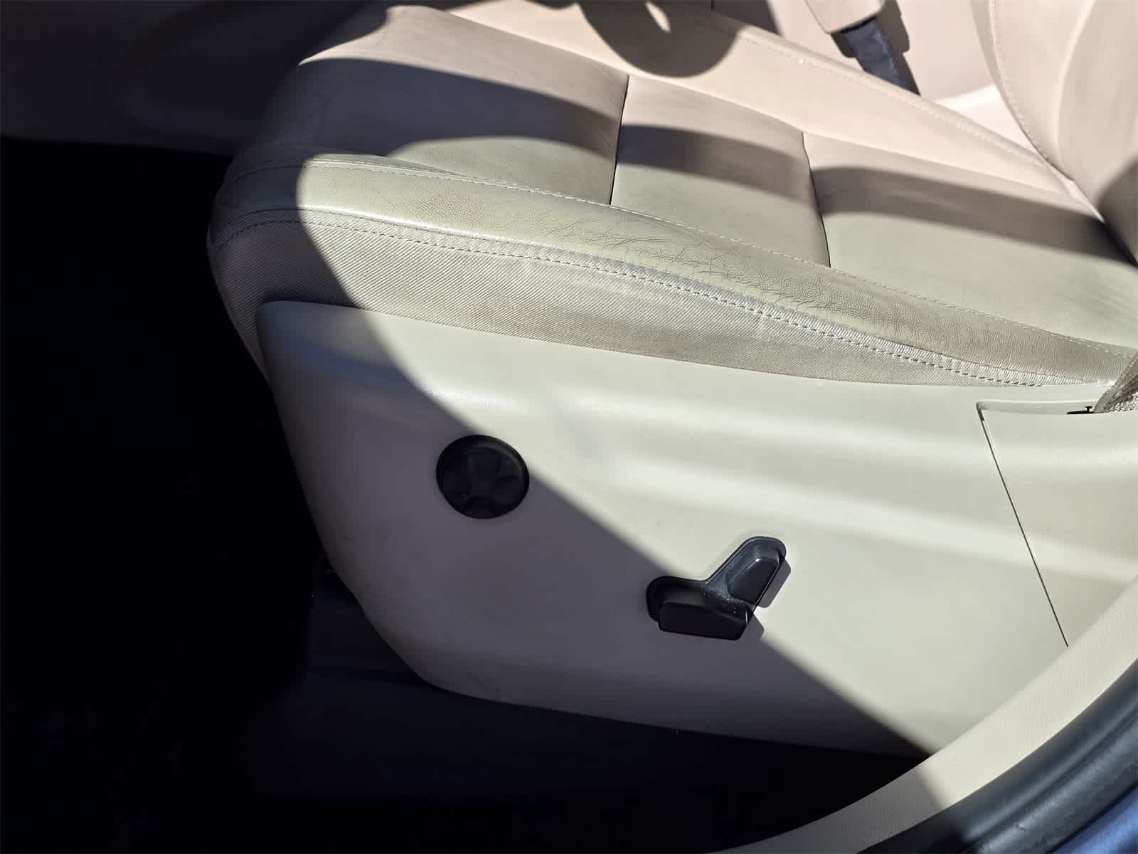 Thumbnail: 2021 Jeep Grand Cherokee - 17