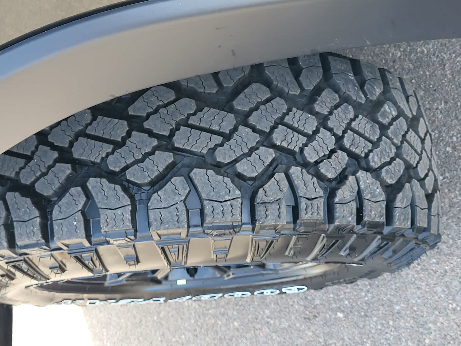 Thumbnail: 2026 RAM 1500 - 8