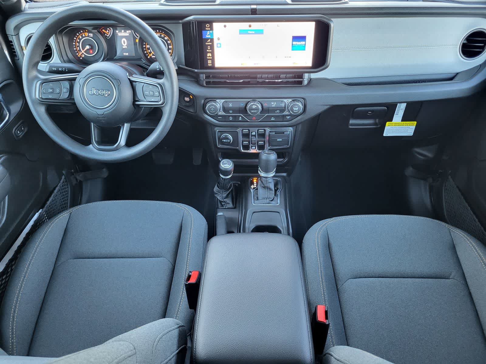 Thumbnail: 2026 Jeep Gladiator - 17