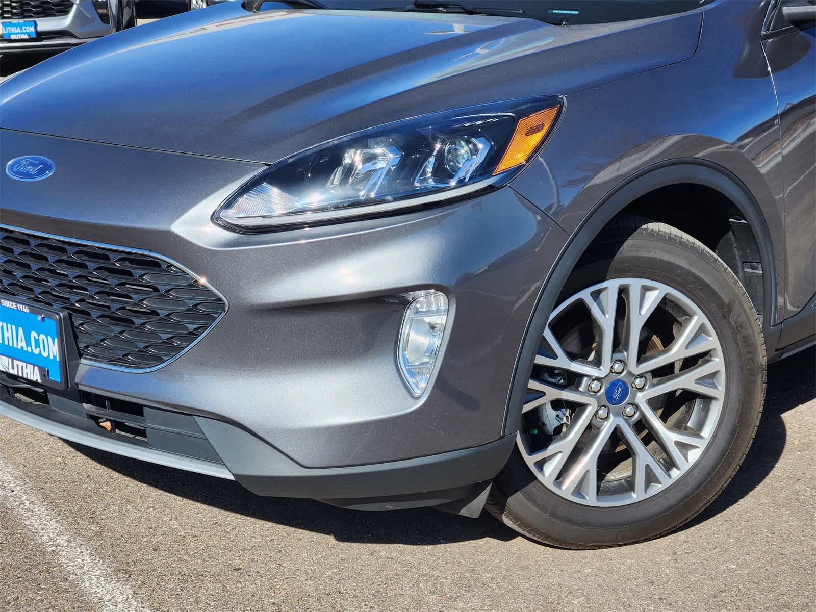 Thumbnail: 2021 Ford Escape - 2