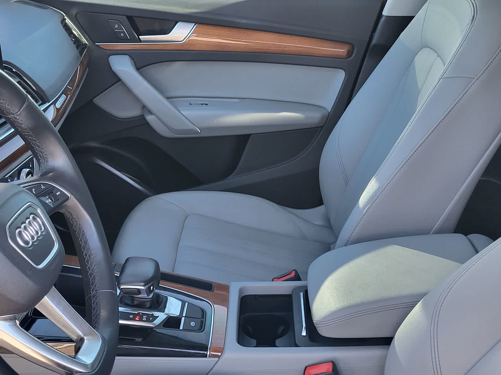 Thumbnail: 2022 Audi Q5 - 29