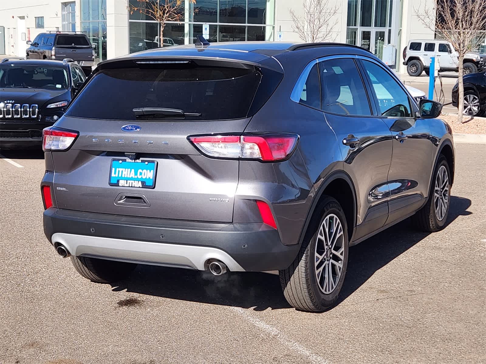 Thumbnail: 2021 Ford Escape - 7