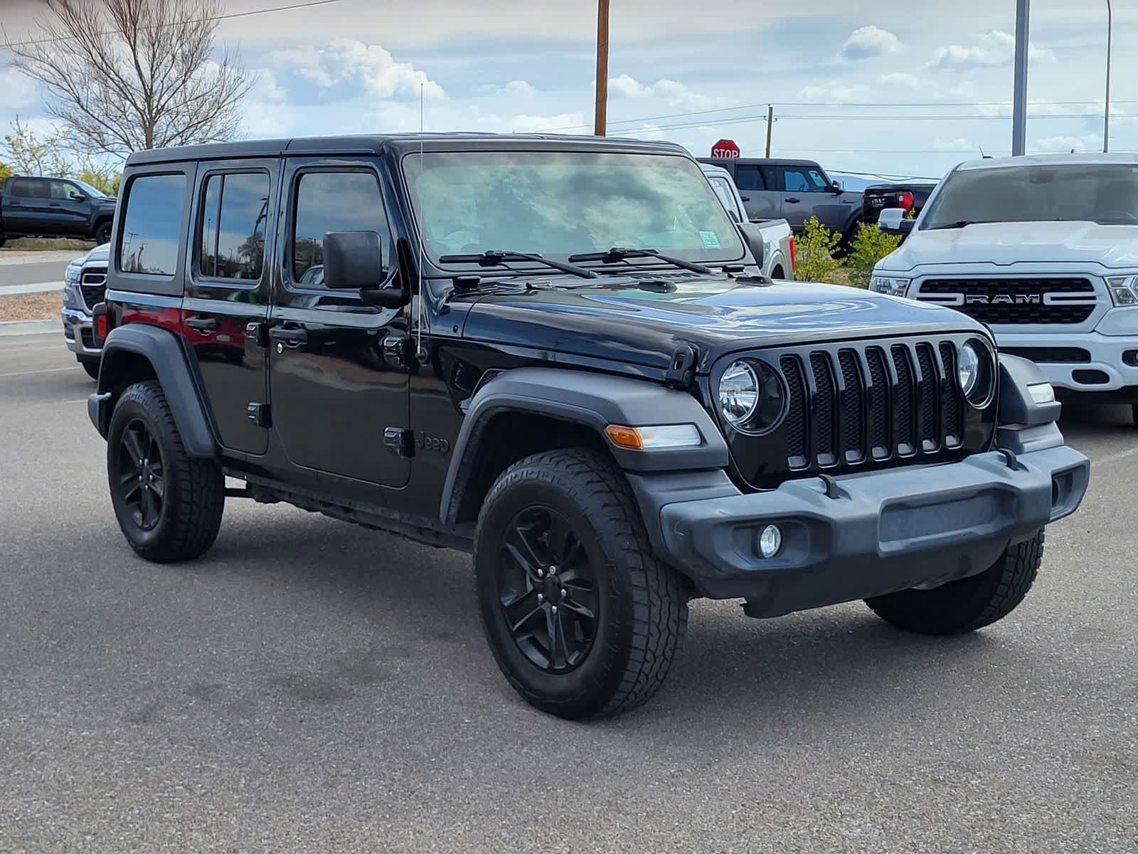 Thumbnail: 2020 Jeep Wrangler - 3