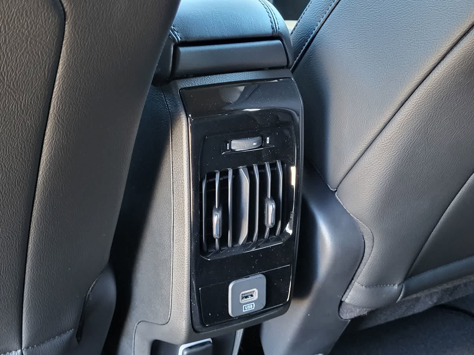 2026 Jeep Compass Latitude - Photo 19