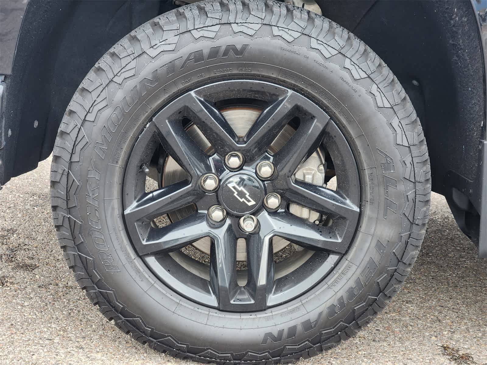 Thumbnail: 2019 Chevrolet Silverado 1500 - 10