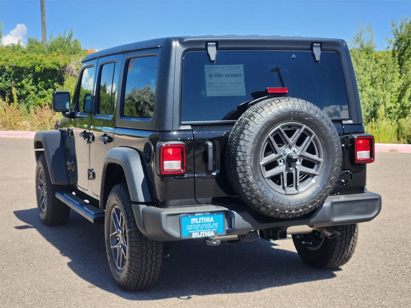 Thumbnail: 2025 Jeep Wrangler - 5