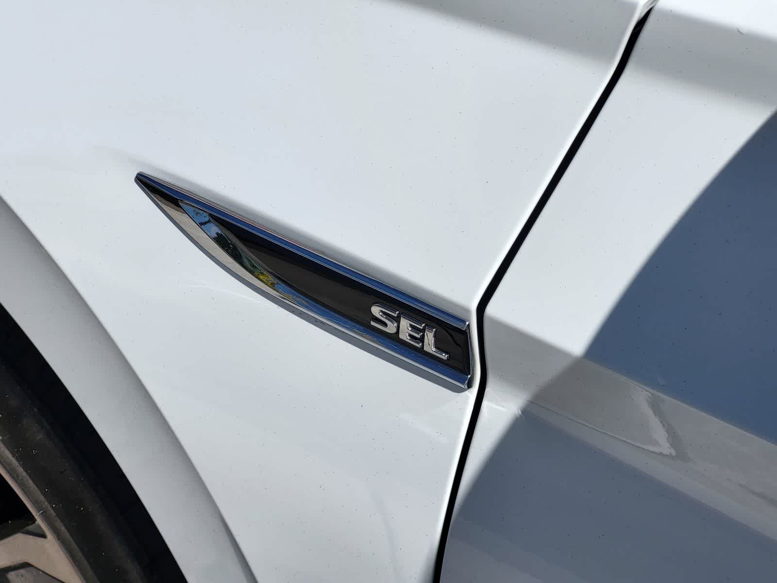 Thumbnail: 2019 Volkswagen Jetta - 12